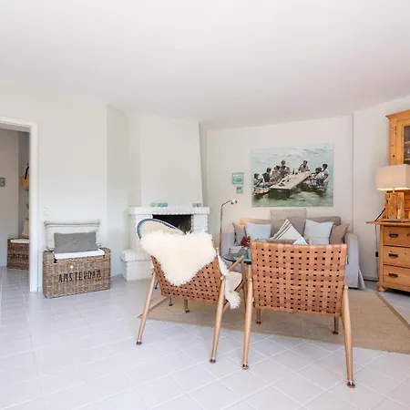 Munkhoog Haus 4 Holiday home
