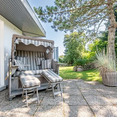 Munkhoog Haus 4 Munkmarsch